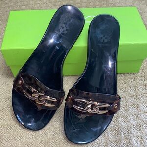 Vince Camuto Jelly leapard sandals